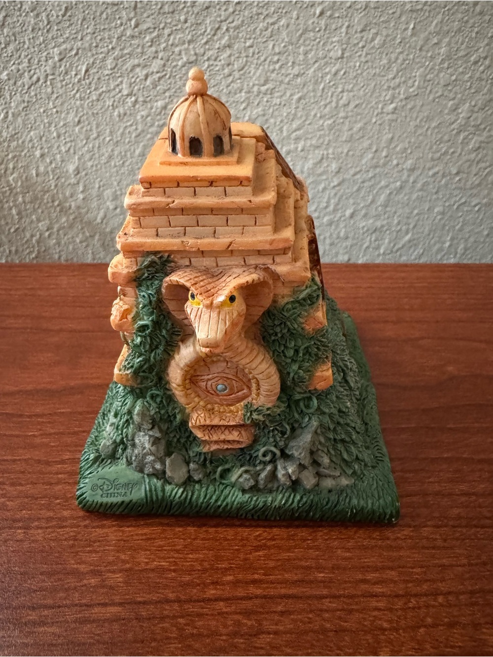RARE Indiana Jones Commemorative Temple Statue